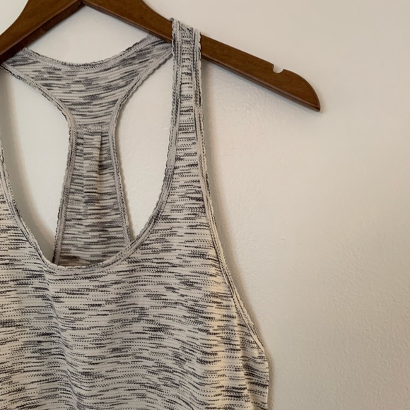Lululemon 105 F Singlet in Tiger Space Dye Black White - Picture 6 of 7